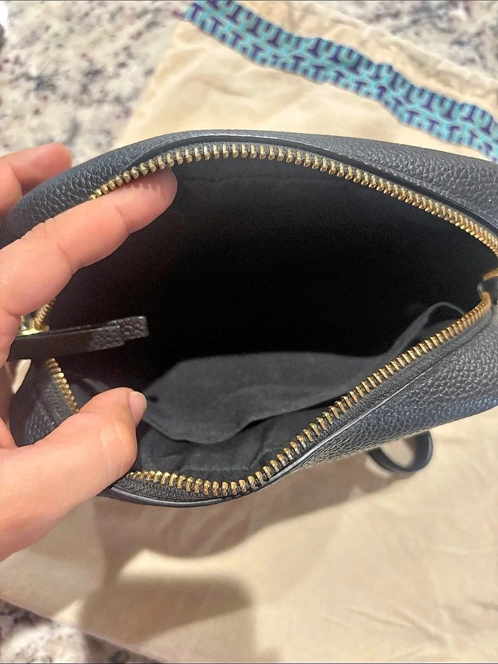 Tory Burch Kira Chevron Small Camera Bag Black